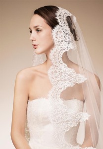 bridal-accessories-veil