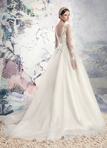 long-sleeve-wedding-dresses-Papilio-8