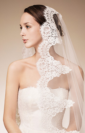 European Style Bridal Wedding Veil Vintage Short Bridal Veil