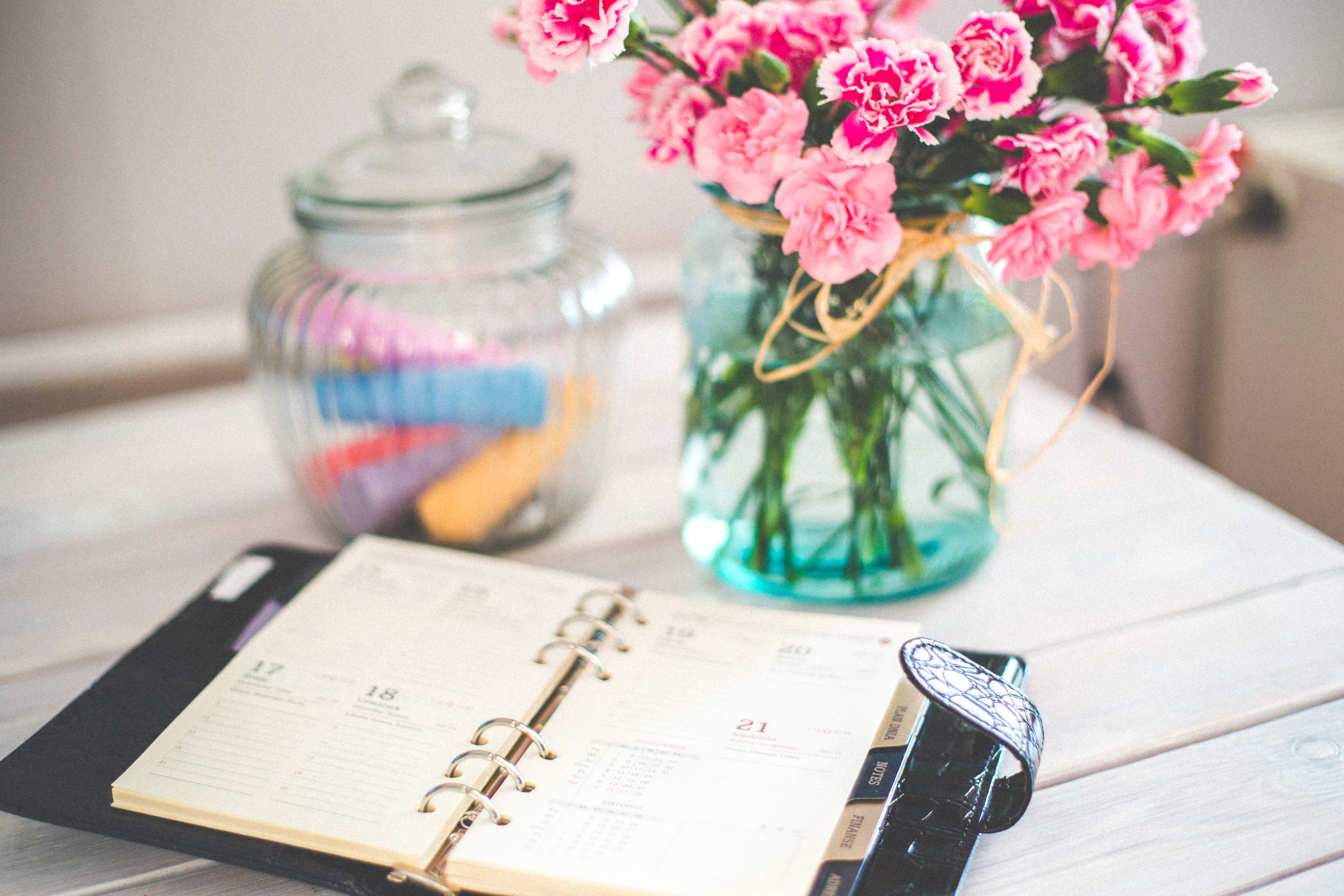 Essential tips and advice for newly engaged!