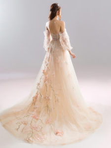 Style #1904L, available in dark ivory (photo), ivory