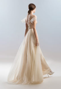 Style #405, available in ivory