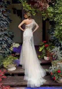 Style #19-2000, available in ivory