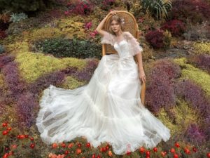 Style #19-2007, available in ivory