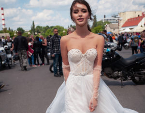 Wedding dresses with bustier corsets