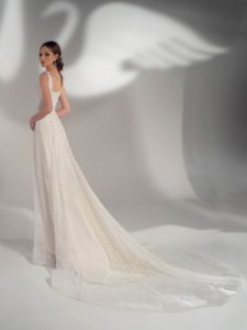 A-line wedding dress with square neckline