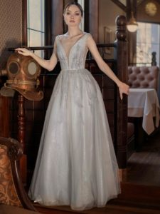 Style #600b, available in grey