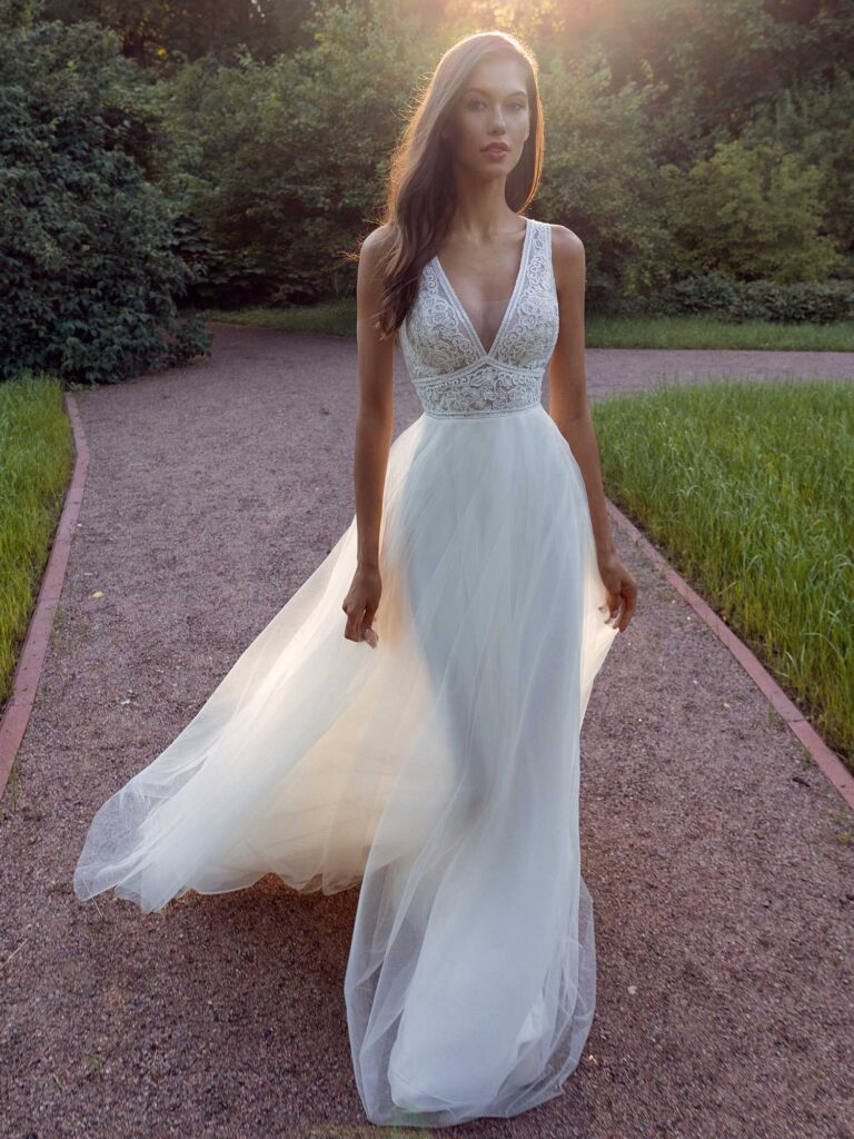 Affordable Wedding Dresses By Summer Garden Collection - Papilio