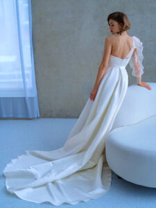One-sleeve ball gown wedding dress with high slit and pockets