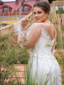 Sheath chiffon plus size wedding dress with long sleeves