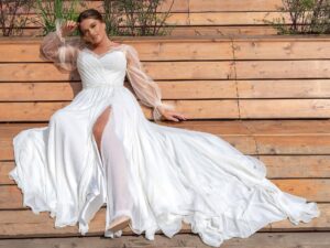 Sheath chiffon plus size wedding dress with long sleeves