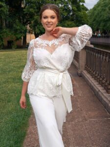 Plus size bridal set with 3/4 sleeve lace top and chiffon pants