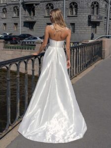 Strapless A-line wedding dress with straight neckline