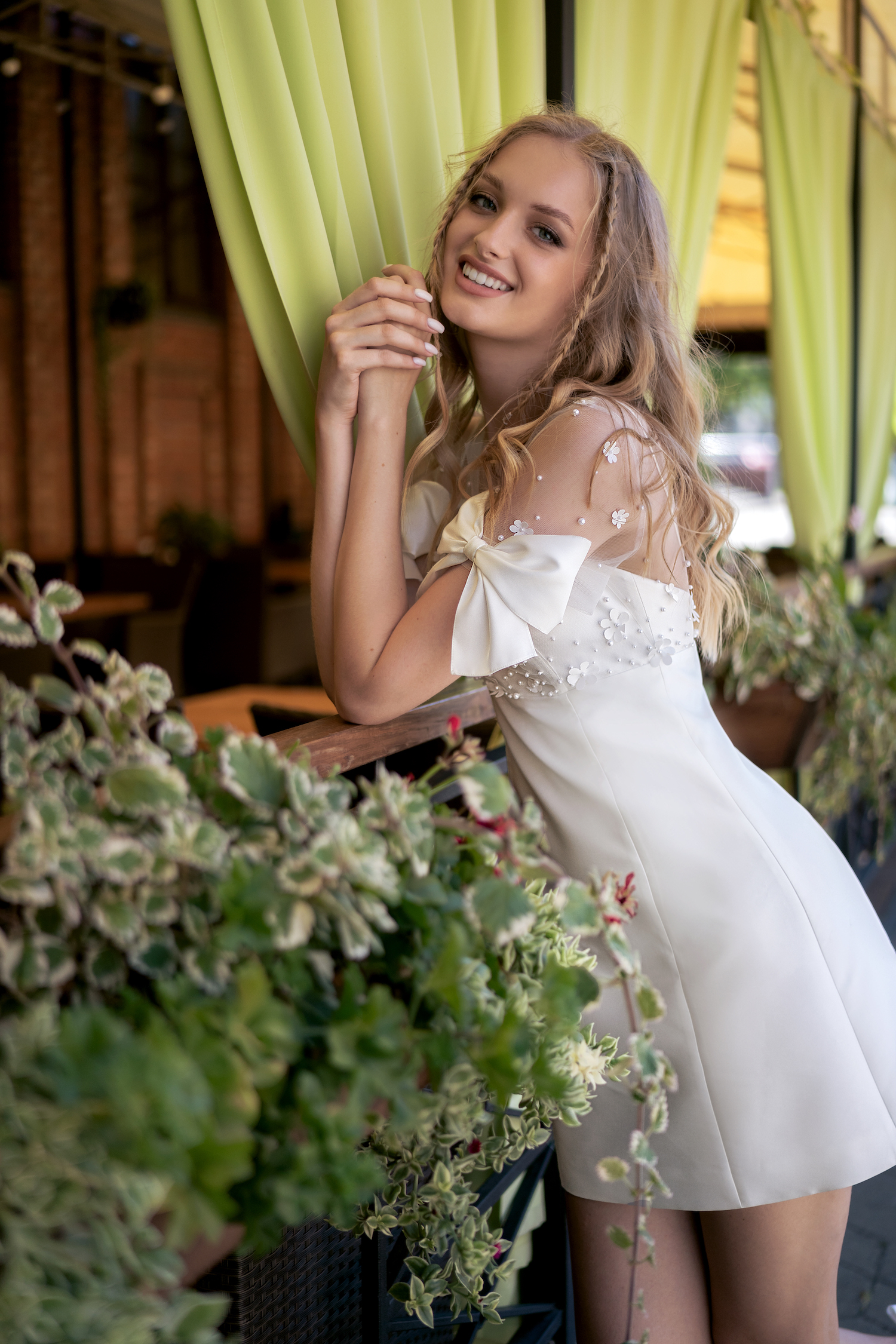 cheap wedding dresses Toronto weekend collection