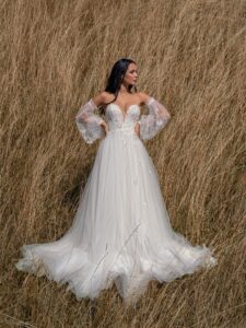A-line wedding dress with 3D butterfly decor and detached bishop sleeves