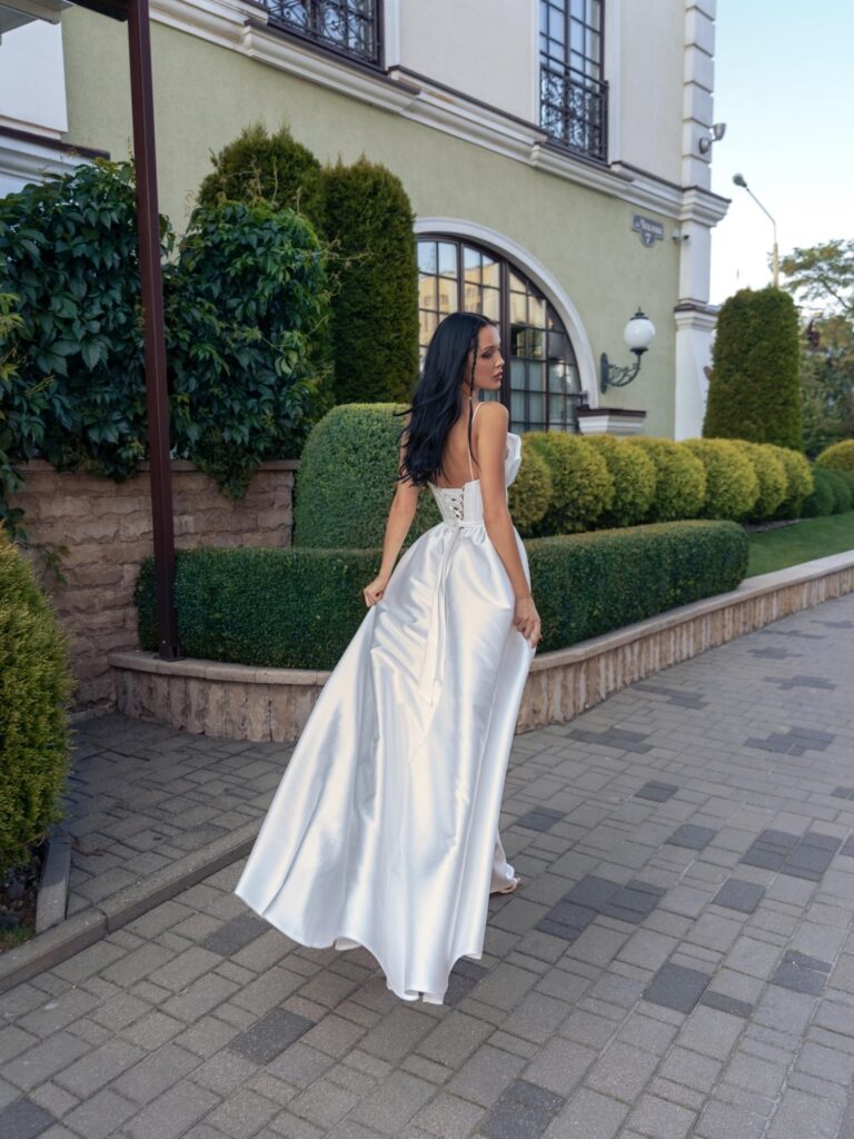 Weekend: Affordable Wedding Dresses By Papilio Boutique