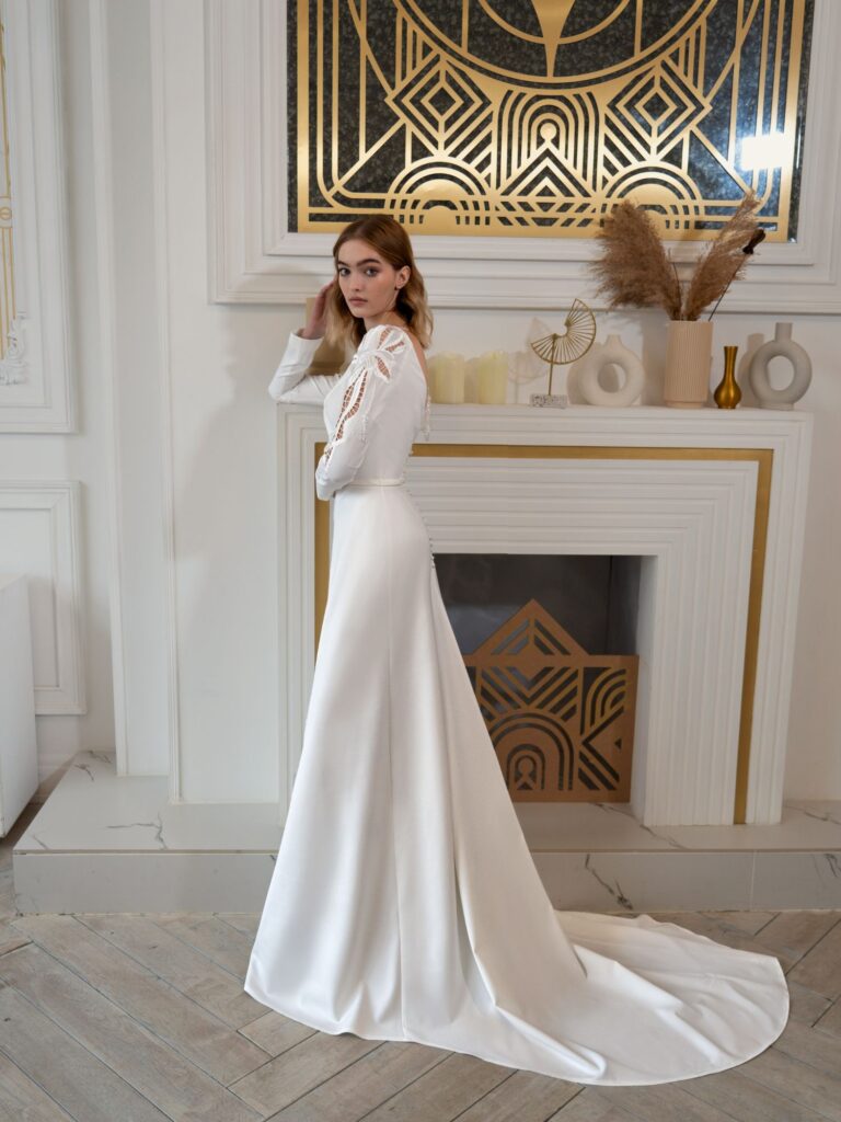 Papilio Wedding Dress for Tall shape 