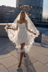 2024 wedding dresses Unique Bridal Veils
