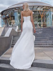 Chic wedding dress with dramatic flares