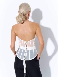Style #L-0423-3/L-0923-6, available in ivory or black