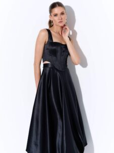 Style #L-0223-3 /L-0123-8, available in ivory or black