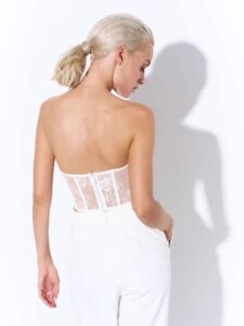 Style #L-0623-3/L-0923-6, available in ivory or black