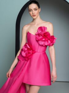 Pink cocktail dress with floral appliques