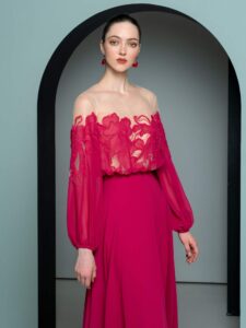 Chiffon tea-length dress with floral embroidery