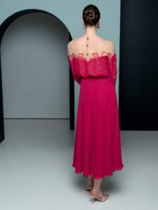 Chiffon tea-length dress with floral embroidery