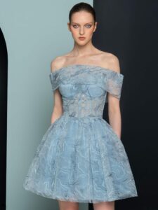 Lace party dress with detachable cape